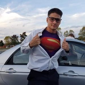 Meet your Posher, Devin